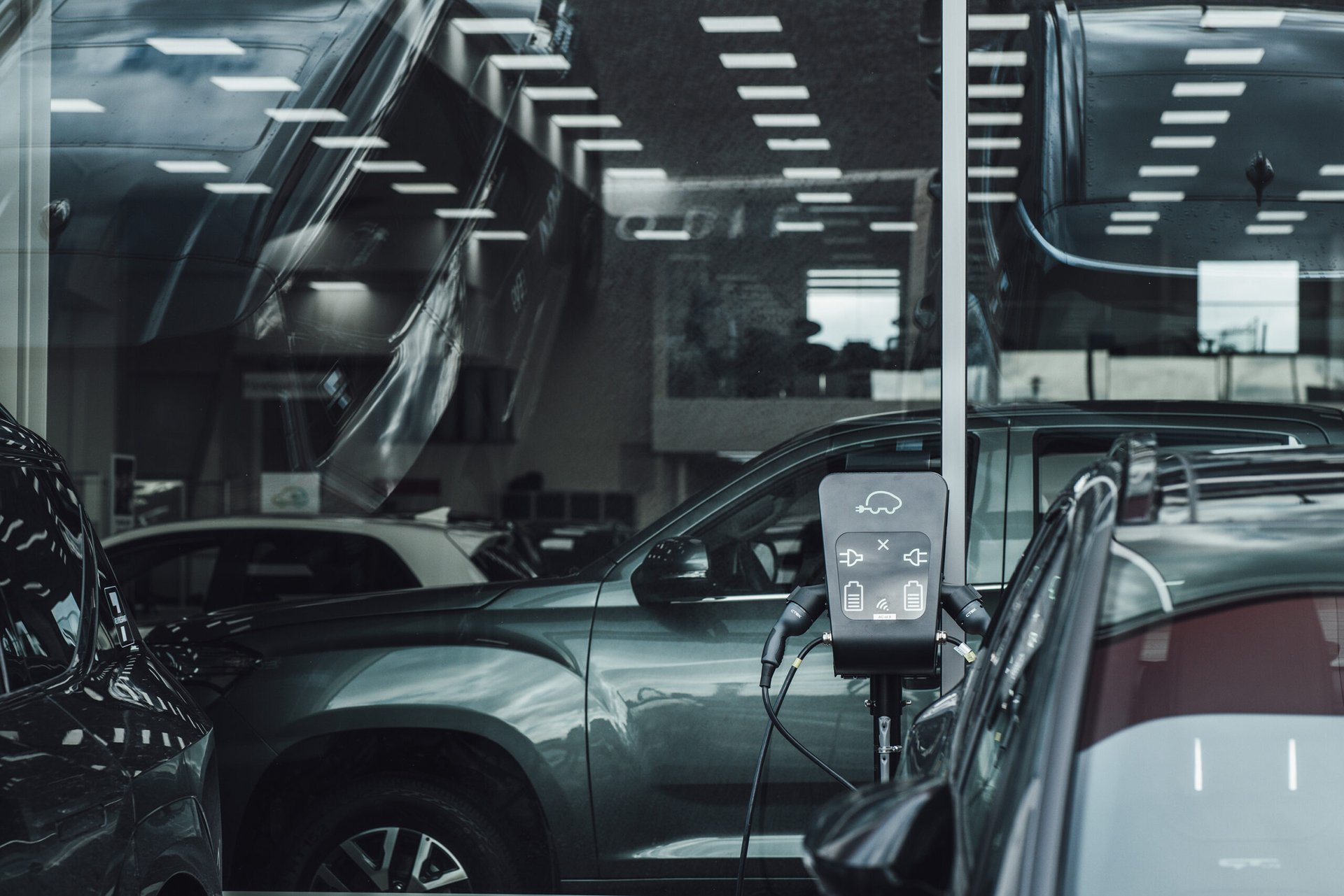 <span id="hs_cos_wrapper_name" class="hs_cos_wrapper hs_cos_wrapper_meta_field hs_cos_wrapper_type_text" style="" data-hs-cos-general-type="meta_field" data-hs-cos-type="text" >Foyen advises ONE Nordic AB on the acquisition of shares in Svensk Fordonsladdning AB</span>